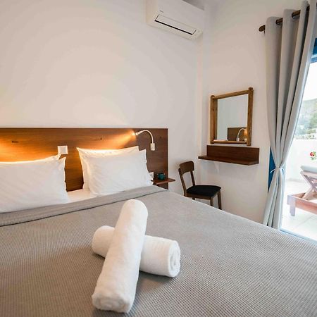 Heliades Suites Panteli Esterno foto
